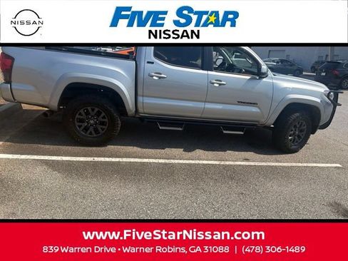 Used 2023 Toyota Tacoma SR5 w/ Technology Package AWD/4WD image 7