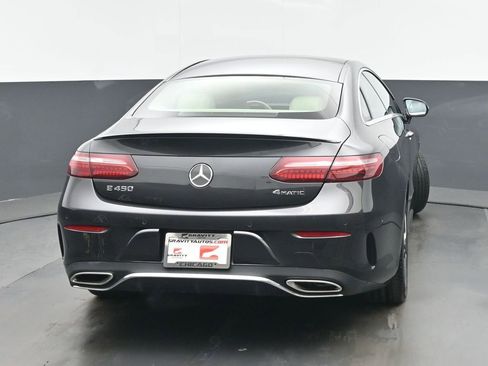 Used 2022 Mercedes-Benz E 450 4MATIC Coupe w/ AMG Line image 4