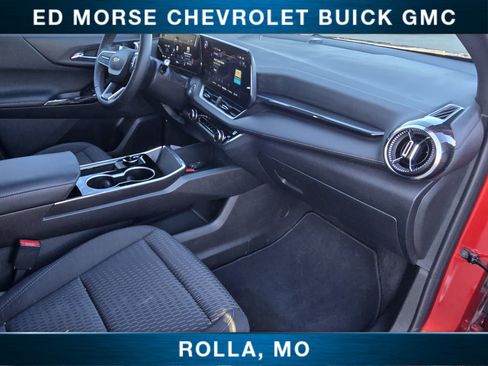 Used 2026 Chevrolet Equinox LT image 19