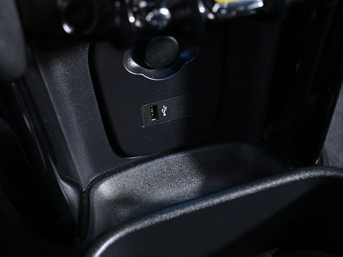 Certified 2023 MINI Cooper SE image 19