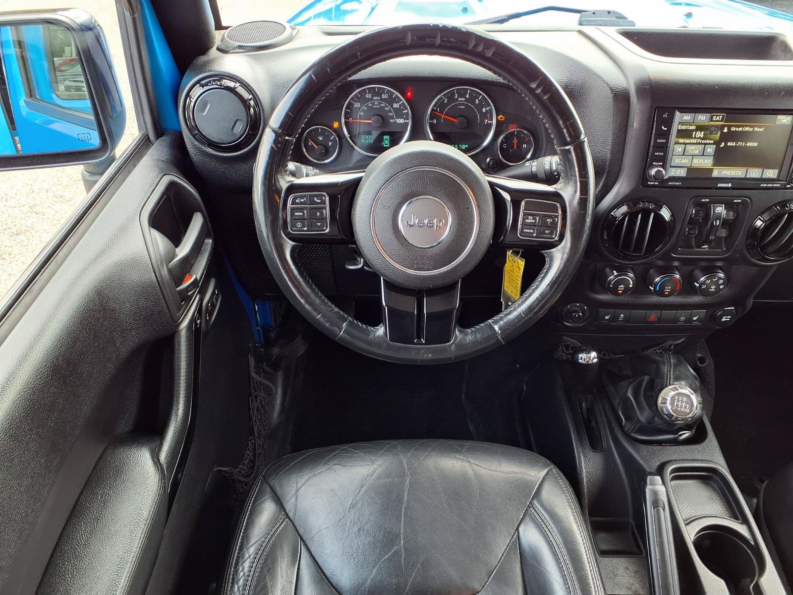 Used 2015 Jeep Wrangler Unlimited Sahara AWD/4WD image 14