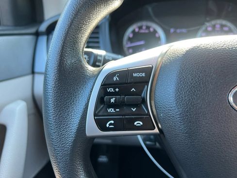 Used 2019 Hyundai Sonata SE FWD image 19