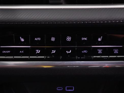 New 2026 Chevrolet Equinox LT w/ Convenience Package II image 29