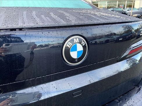 Certified 2023 BMW 760i xDrive image 32