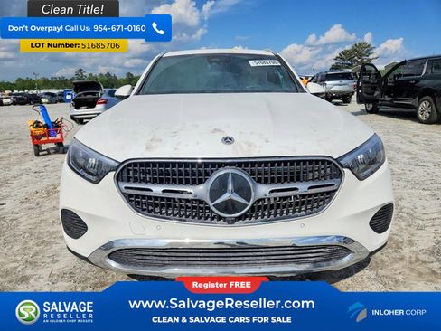Used 2025 Mercedes-Benz GLC 300 image 7
