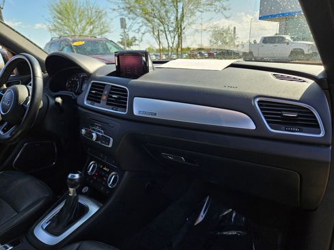 Used 2015 Audi Q3 2.0T Prestige AWD/4WD image 27