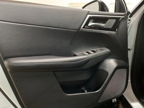 Used 2024 Mitsubishi Outlander Ralliart image 34