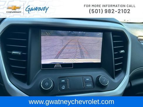 Used 2021 GMC Acadia SLE w/ Driver Convenience Package FWD image 18