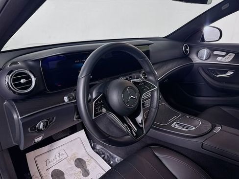 Used 2021 Mercedes-Benz E 350 4MATIC Sedan image 9