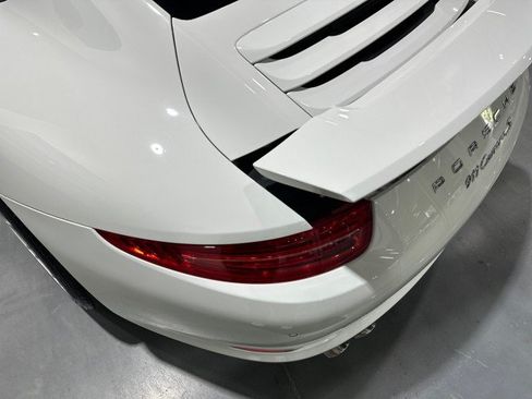 Used 2013 Porsche 911 Carrera S RWD image 31