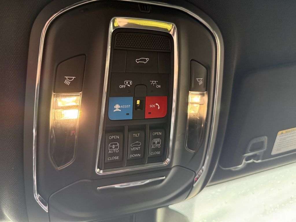 Used 2024 Jeep Grand Cherokee Limited 4xe AWD/4WD image 39