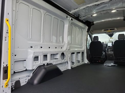 New 2026 Ford Transit 250 148 Medium Roof image 11