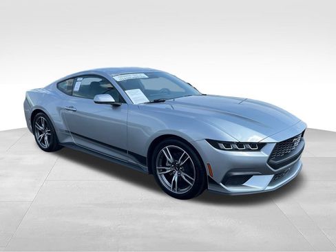Used 2025 Ford Mustang Coupe w/ Wheel & Stripe Package RWD image 7