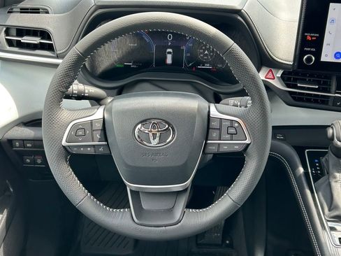 Used 2026 Toyota Sienna XSE AWD/4WD image 41