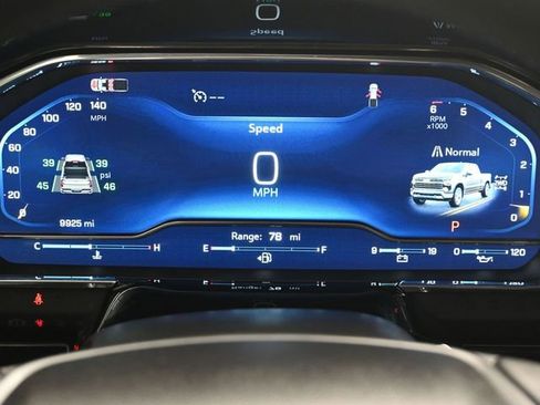 Used 2025 Chevrolet Silverado 1500 RST w/ Texas Edition Plus image 12