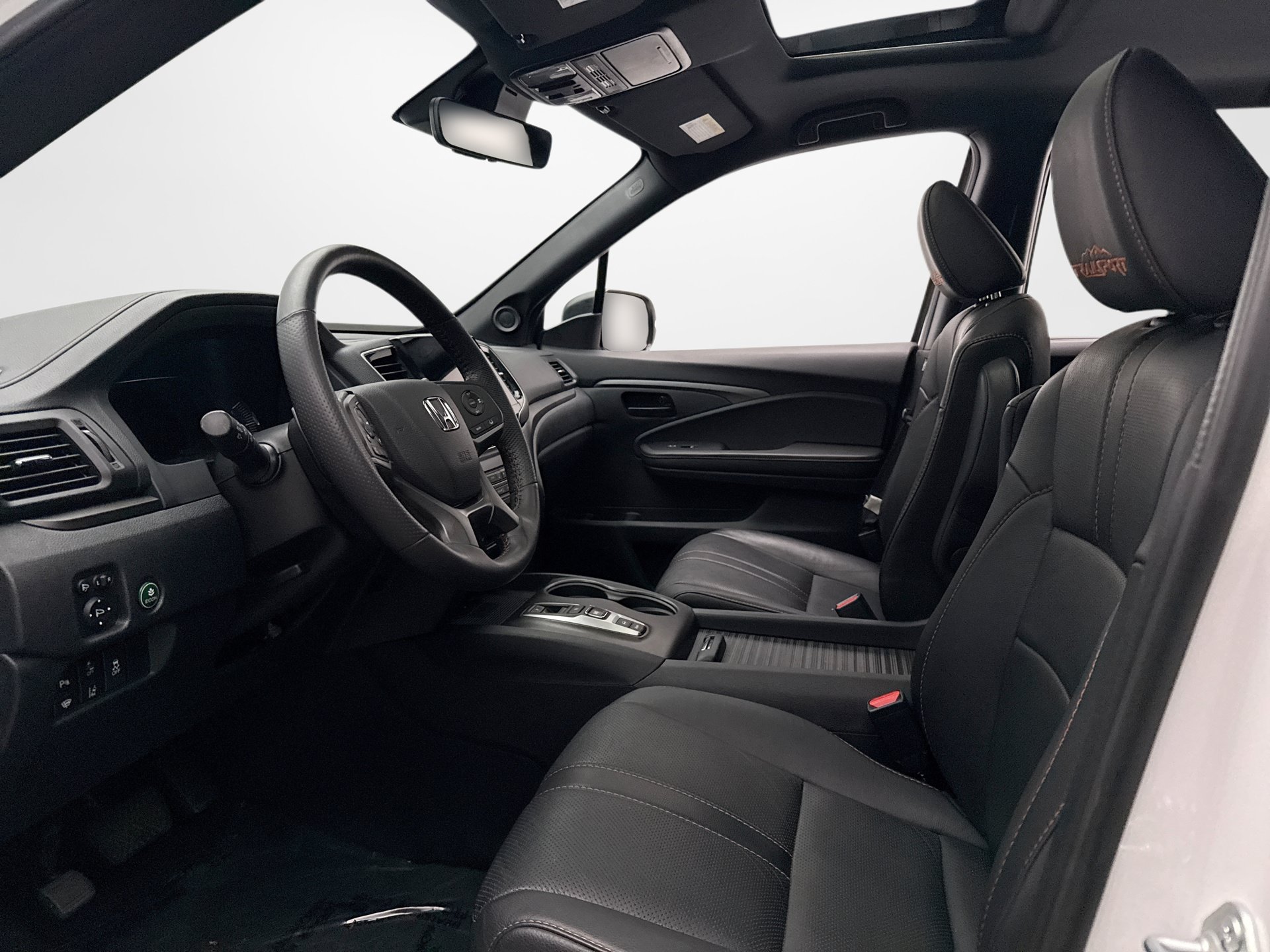 Used 2023 Honda Passport TrailSport image 10
