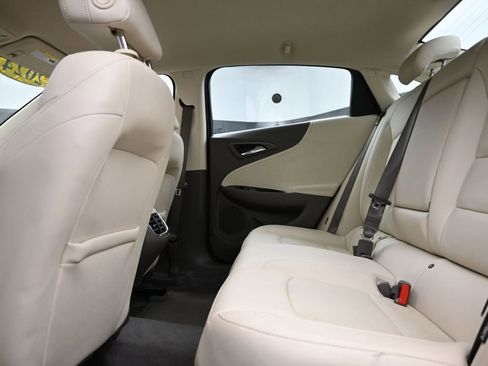 Used 2024 Chevrolet Malibu LT image 10