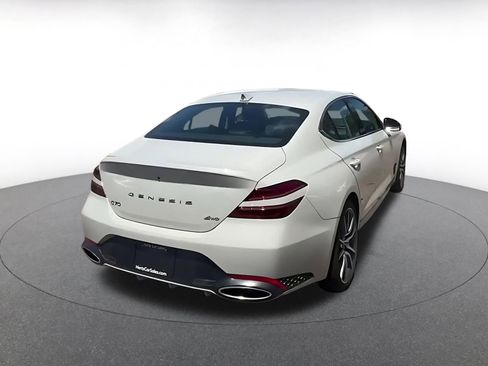 Used 2025 Genesis G70 2.5T AWD/4WD image 12