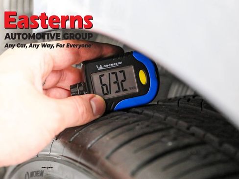 Used 2022 Honda Civic Touring image 25