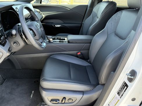 Certified 2025 Lexus RX 350 Premium w/ Convenience Package image 15