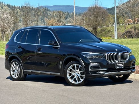 Used 2020 BMW X5 xDrive40i w/ Premium Package image 1