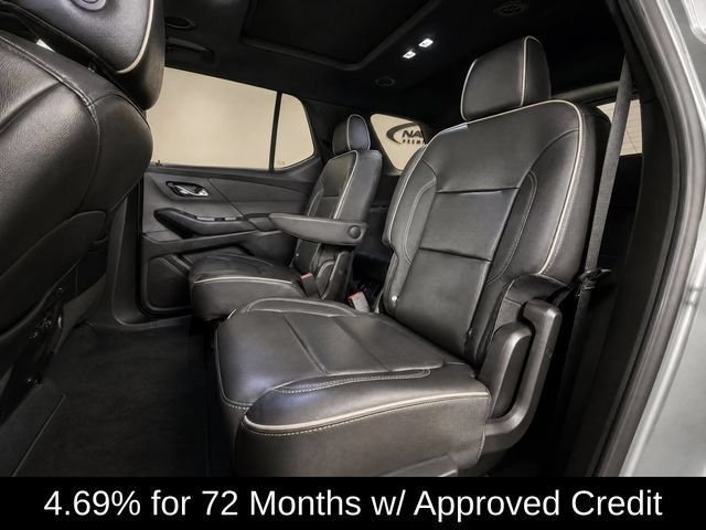 Used 2023 Chevrolet Traverse Premier FWD image 10