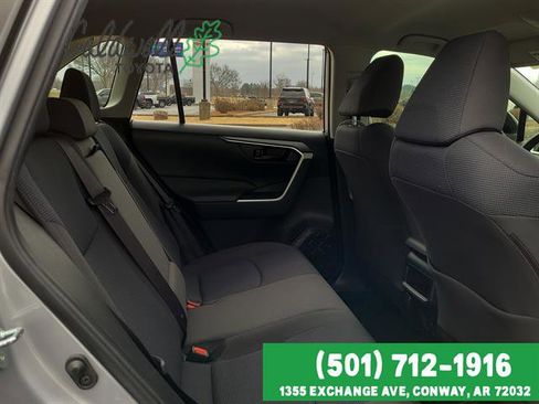 Used 2019 Toyota RAV4 LE image 19