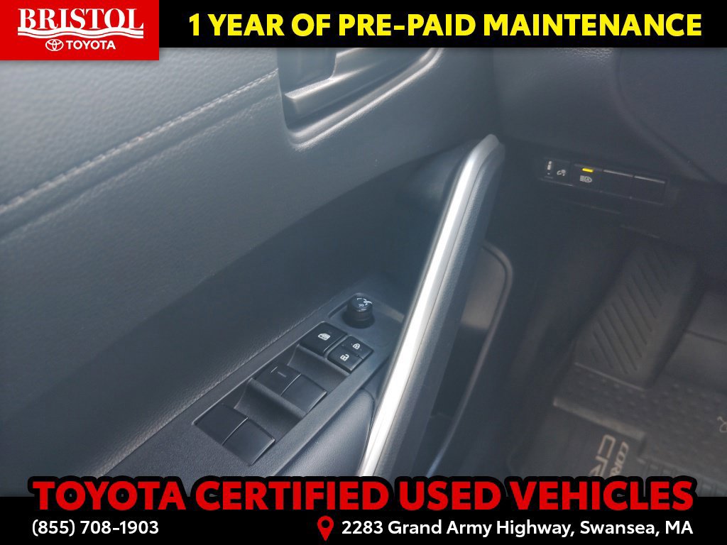 Certified 2024 Toyota Corolla Cross LE w/ Moonroof Package AWD/4WD image 21