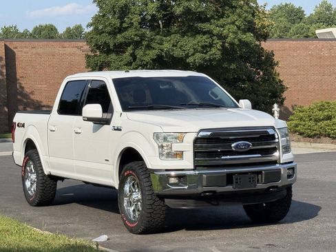Used 2016 Ford F150 Lariat w/ Equipment Group 501A Mid AWD/4WD image 3