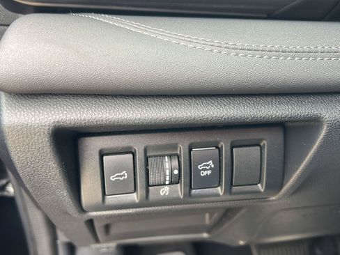 Used 2021 Subaru Outback Limited AWD/4WD image 12