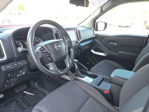 Used 2024 Nissan Frontier SV w/ Technology Package image 22