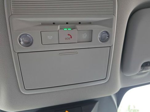 New 2026 Nissan Leaf SV+ w/ Floor Mat Package (SV+) FWD image 24