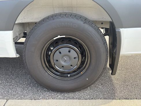 New 2026 Mercedes-Benz Sprinter 2500 image 11