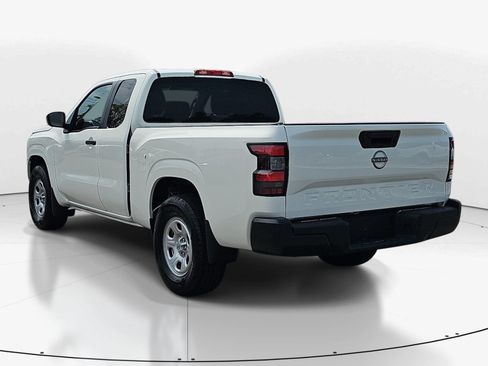 Used 2024 Nissan Frontier S RWD image 6
