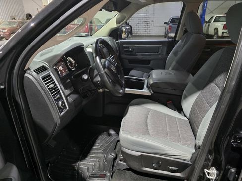 Used 2017 RAM 1500 Big Horn AWD/4WD image 28