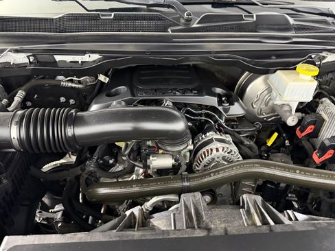 Used 2021 RAM 1500 Laramie image 31