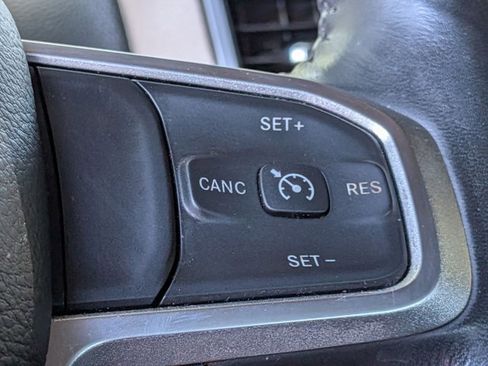 Used 2020 RAM 1500 Laramie image 14