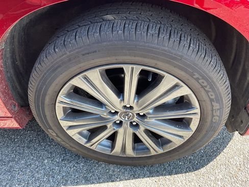 Used 2025 MAZDA CX-5 Signature image 11