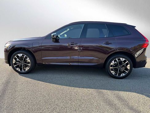 New 2026 Volvo XC60 T8 Plus w/ Climate Package image 6