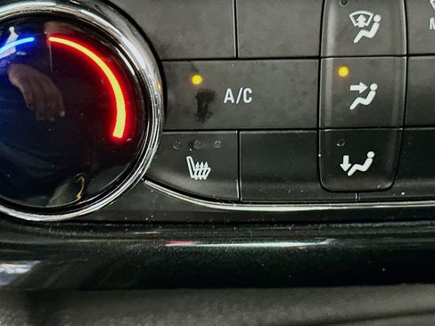 Used 2024 Chevrolet TrailBlazer ACTIV FWD image 20