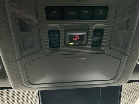 Used 2018 Honda Odyssey EX-L image 57