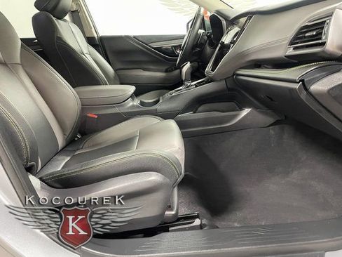 Used 2025 Subaru Outback Onyx Edition XT image 22