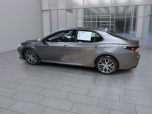 Certified 2023 Toyota Camry XLE FWD image 6