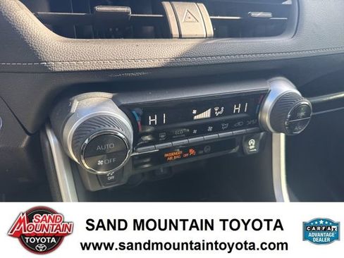 Used 2021 Toyota RAV4 XLE image 20