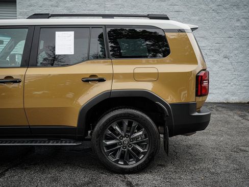 Used 2024 Toyota Land Cruiser w/ Premium Package image 11