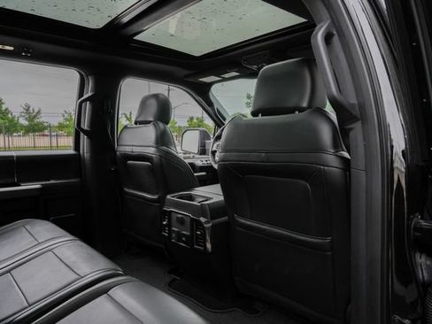 Used 2019 Ford F150 Raptor w/ Equipment Group 802A Luxury AWD/4WD image 39