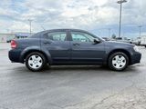 Used 2008 Dodge Avenger SE image 4