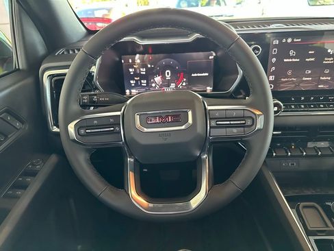 New 2026 GMC Canyon Elevation w/ Convenience Package image 17