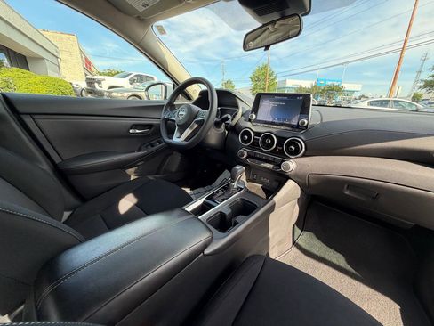 Used 2024 Nissan Sentra SV FWD image 53