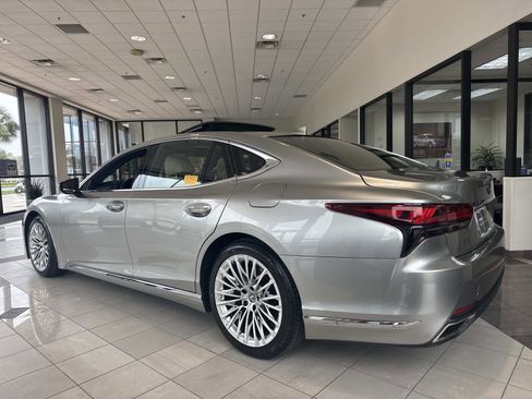 Used 2024 Lexus LS 500 image 7